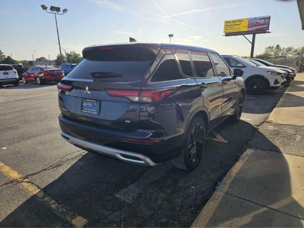 Mitsubishi Outlander SE Launch Edition S-AWC 2022