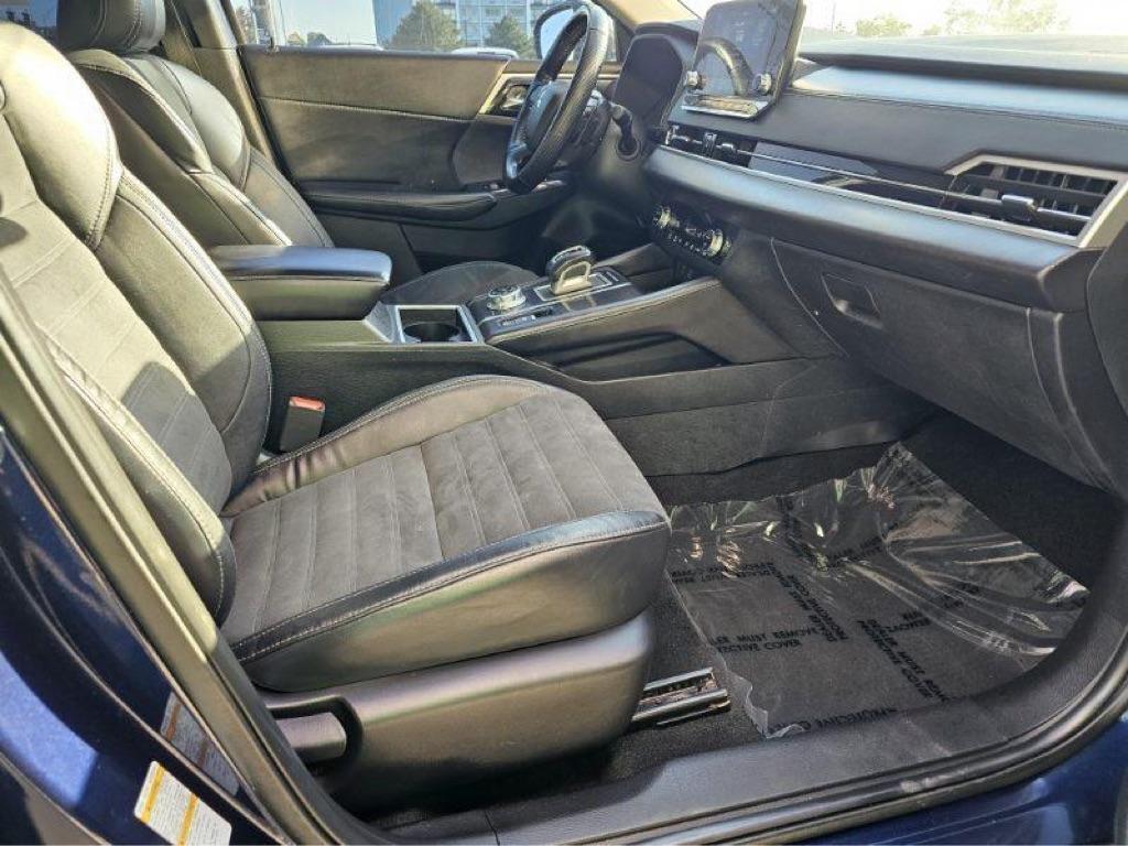Mitsubishi Outlander SE Launch Edition S-AWC 2022