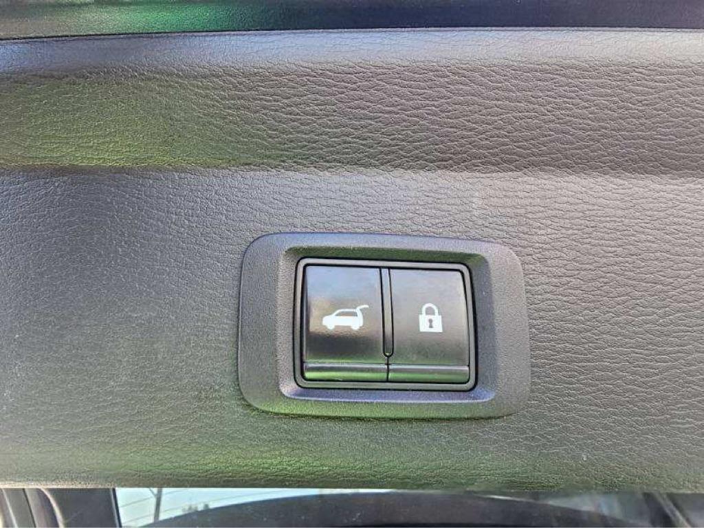 Mitsubishi Outlander SE Launch Edition S-AWC 2022