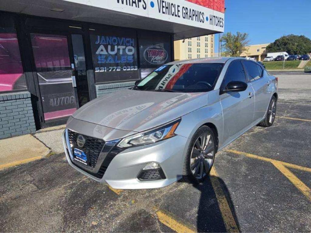 Nissan Altima 2.5 SR Sedan 2021