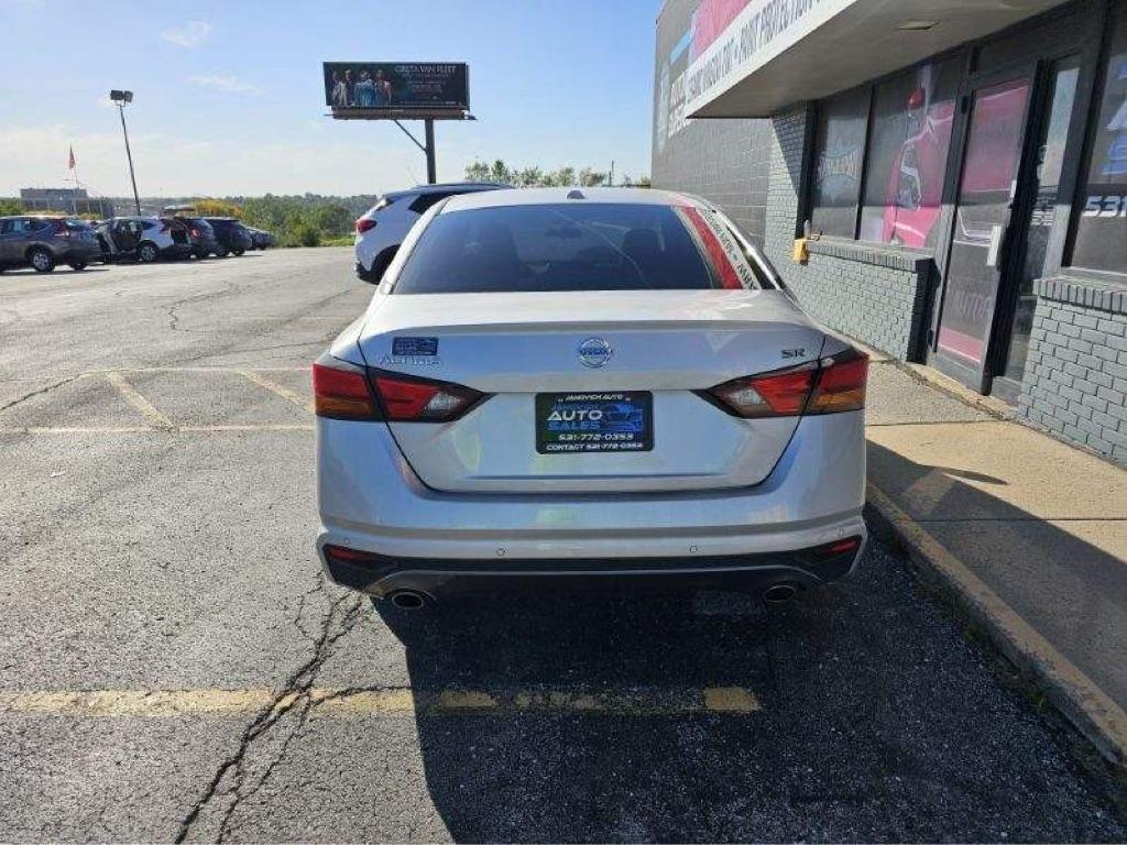 Nissan Altima 2.5 SR Sedan 2021