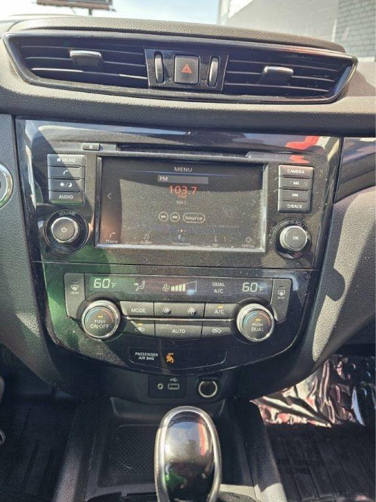 Nissan Rogue Sport AWD SV 2021
