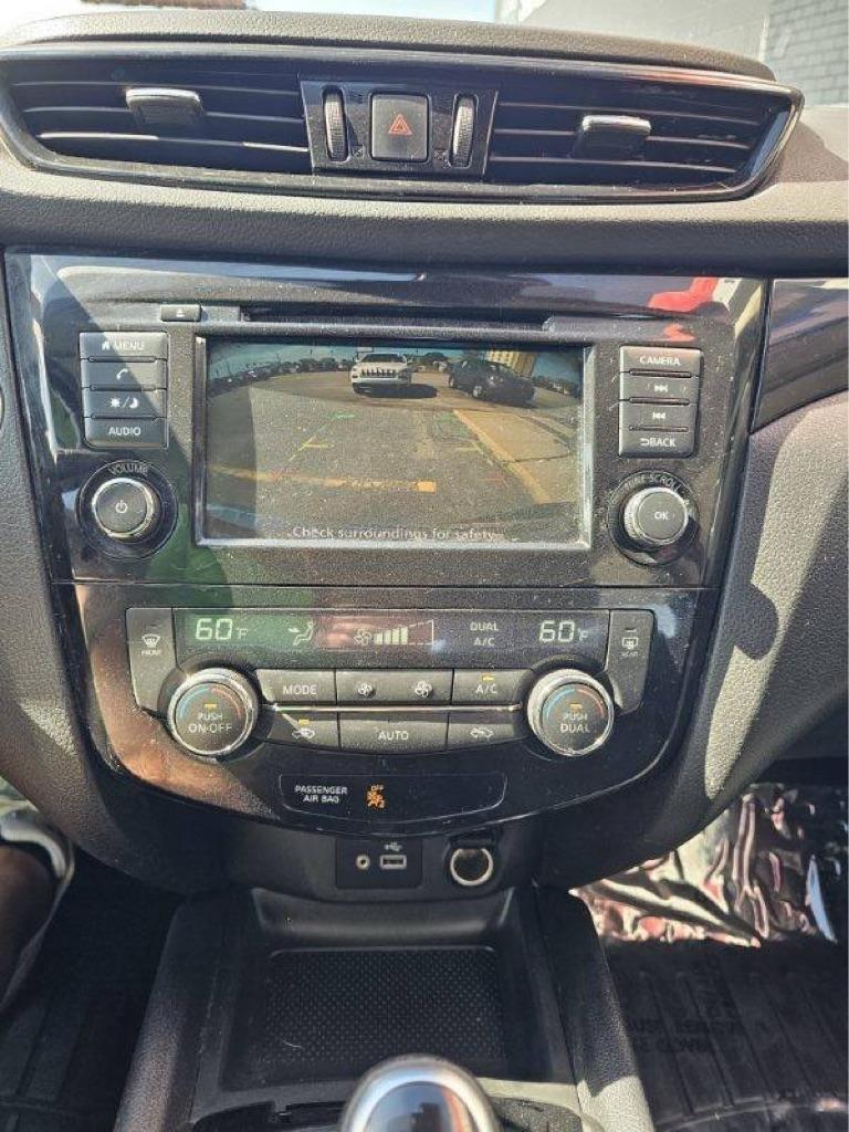 Nissan Rogue Sport AWD SV 2021