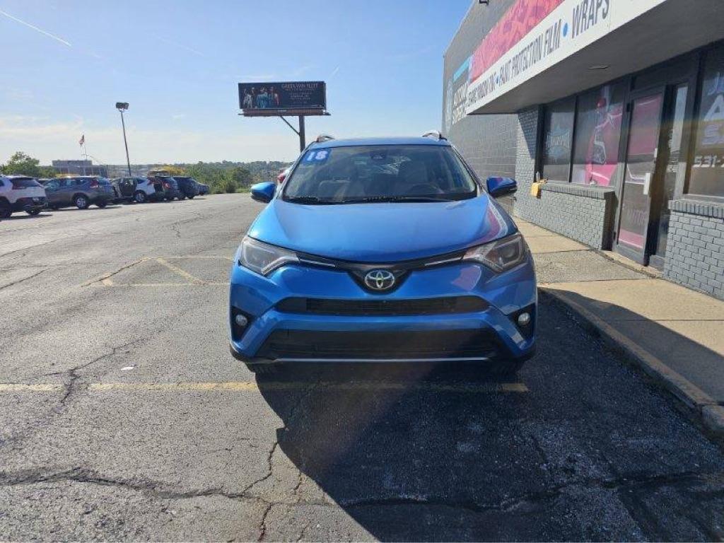 Toyota RAV4 Adventure AWD (Natl) 2018