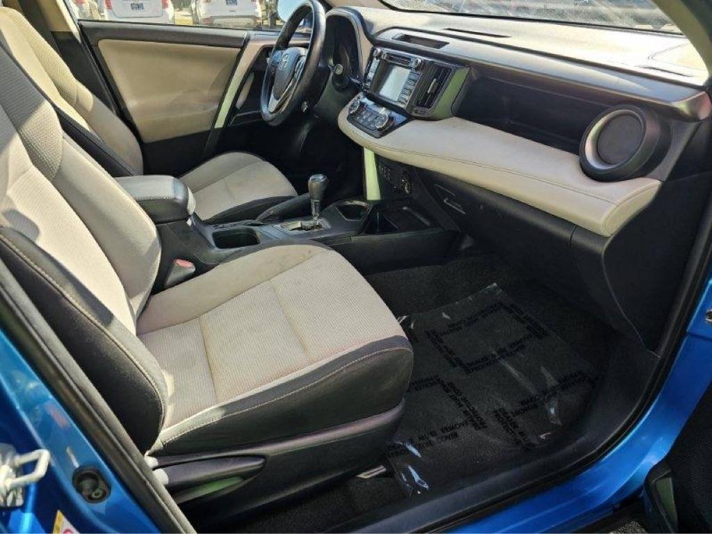 Toyota RAV4 Adventure AWD (Natl) 2018