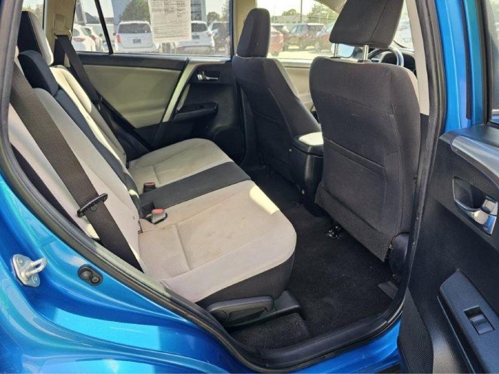 Toyota RAV4 Adventure AWD (Natl) 2018