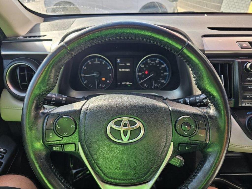 Toyota RAV4 Adventure AWD (Natl) 2018