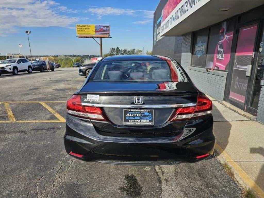 Honda Civic Sedan 4dr CVT LX 2015