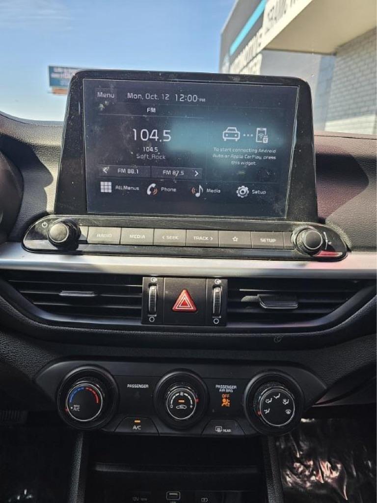 Kia Forte LXS IVT 2024