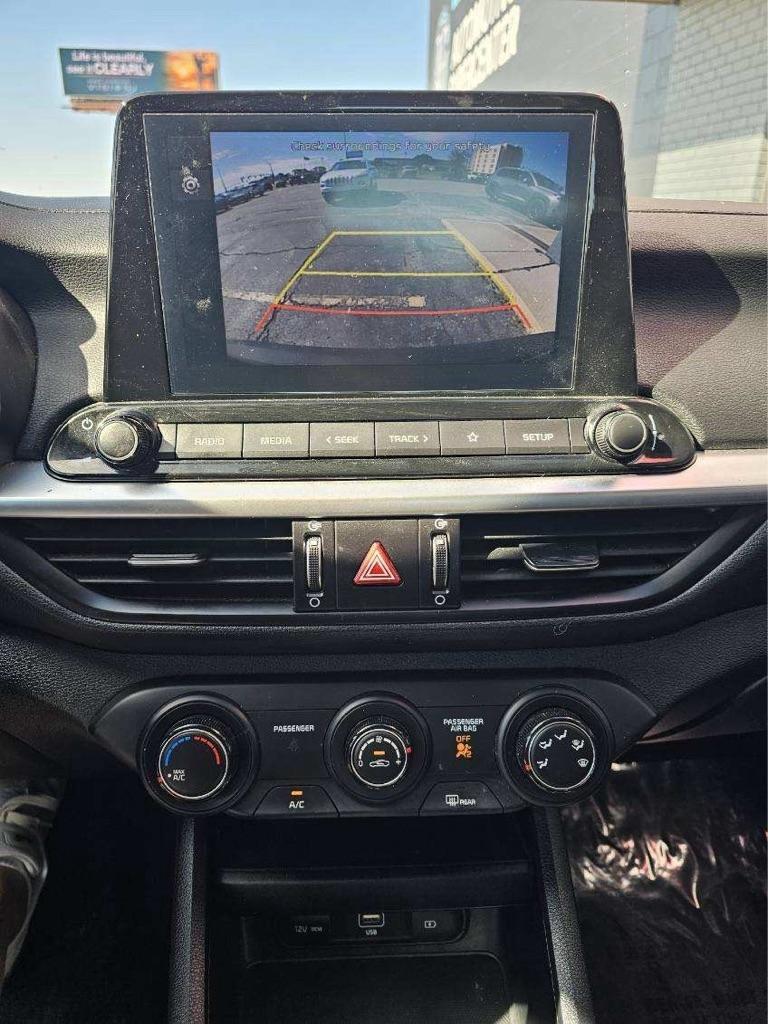 Kia Forte LXS IVT 2024