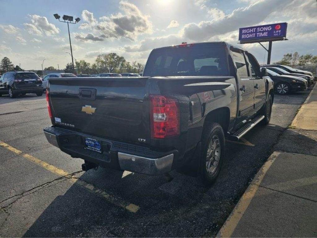 Chevrolet Silverado 1500 4WD Crew Cab 143.5" LTZ 2013