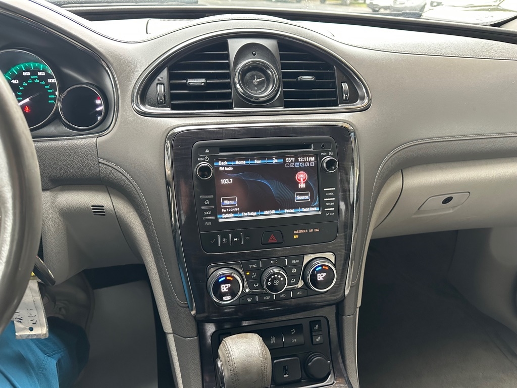 Buick Enclave Leather AWD 2017 Buick Enclave Leather AWD 2017