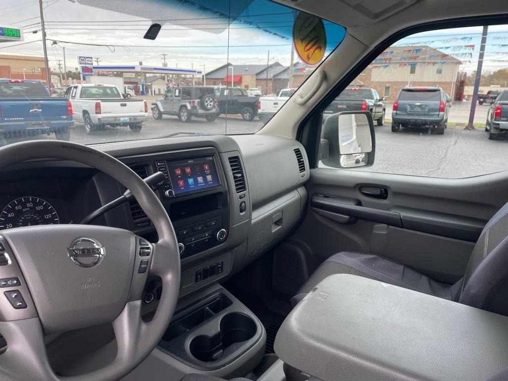Nissan NV Cargo 2500 HD S V6 2019