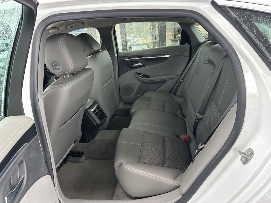 Chevrolet Impala LT 2018