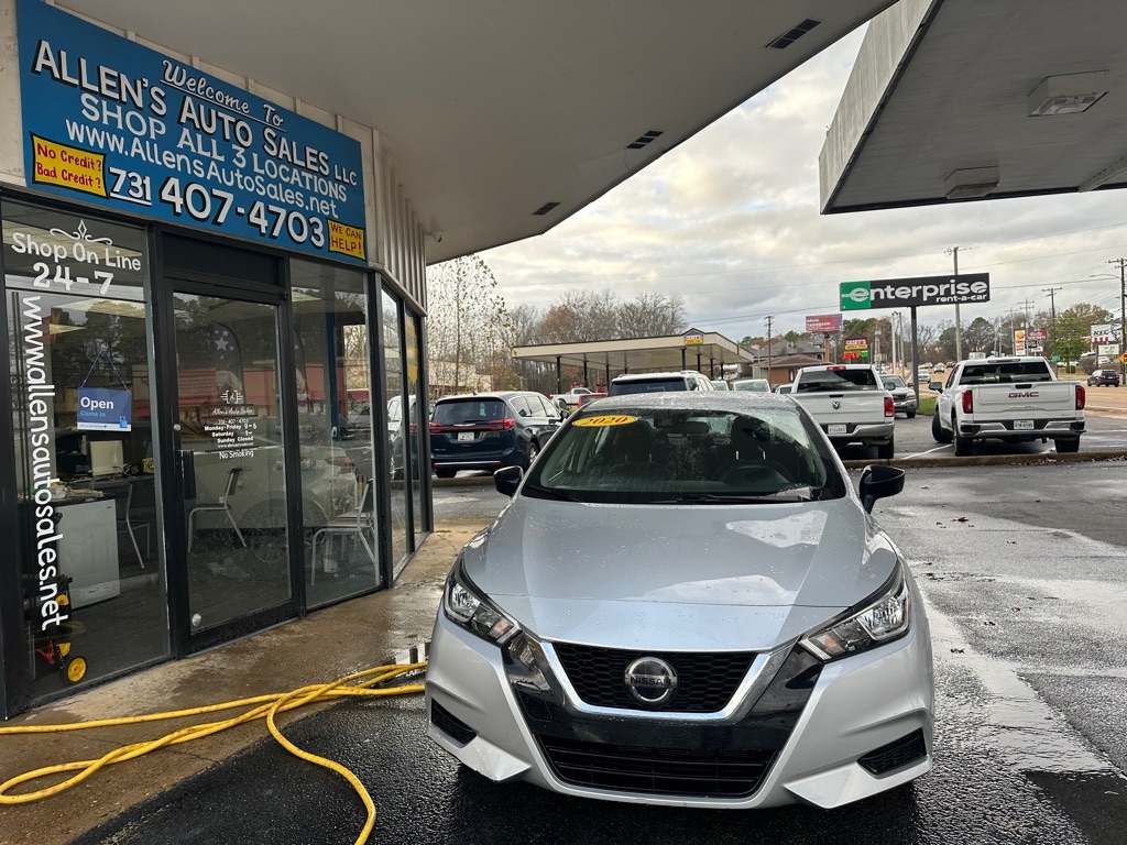 Nissan Versa S CVT 2020