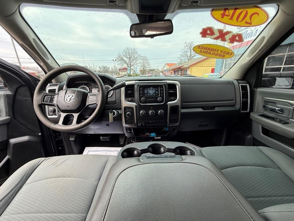 RAM 2500 SLT Crew Cab SWB 4WD 2014