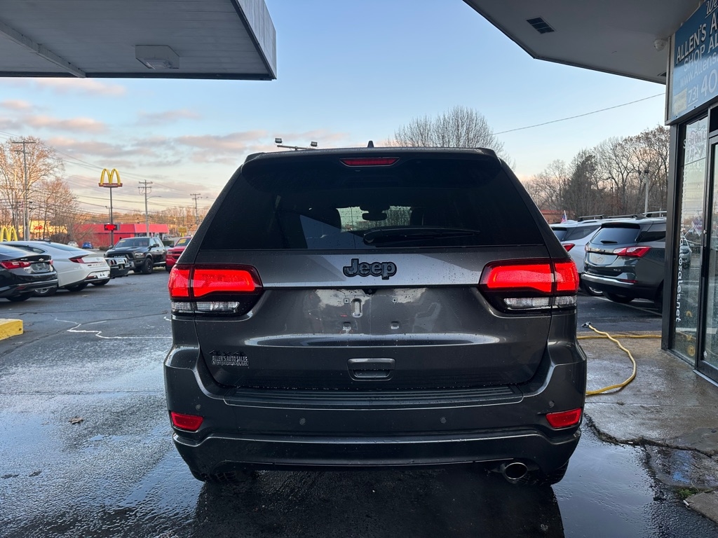 Jeep Grand Cherokee Laredo 4WD 2019