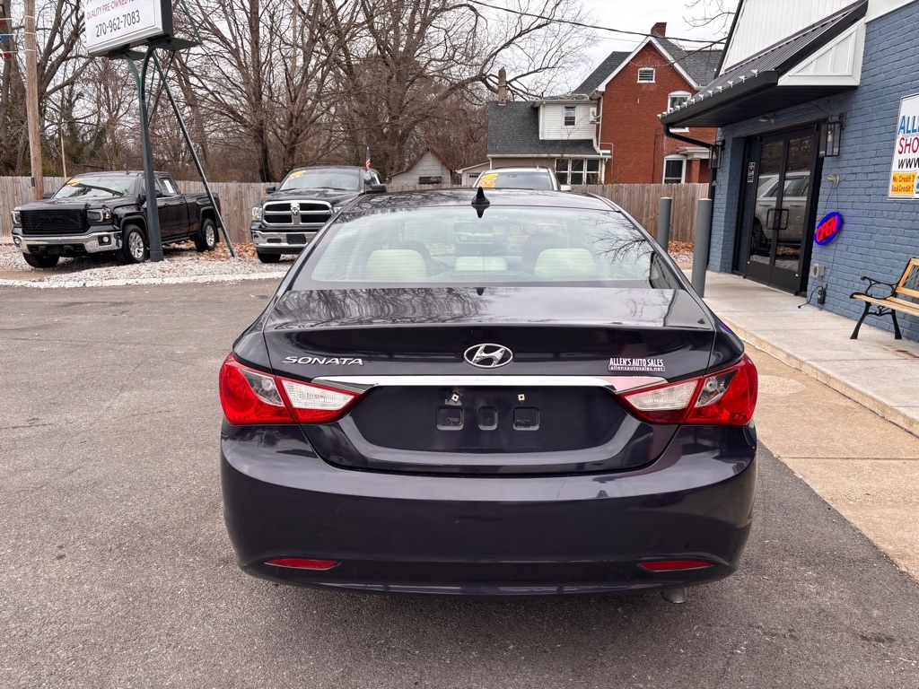 Hyundai Sonata GLS Auto 2011