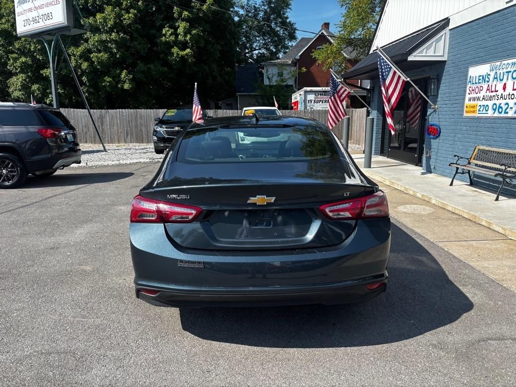Chevrolet Malibu LT 2021