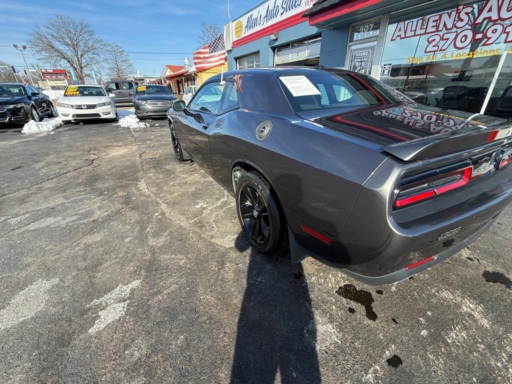 Dodge Challenger SXT 2020