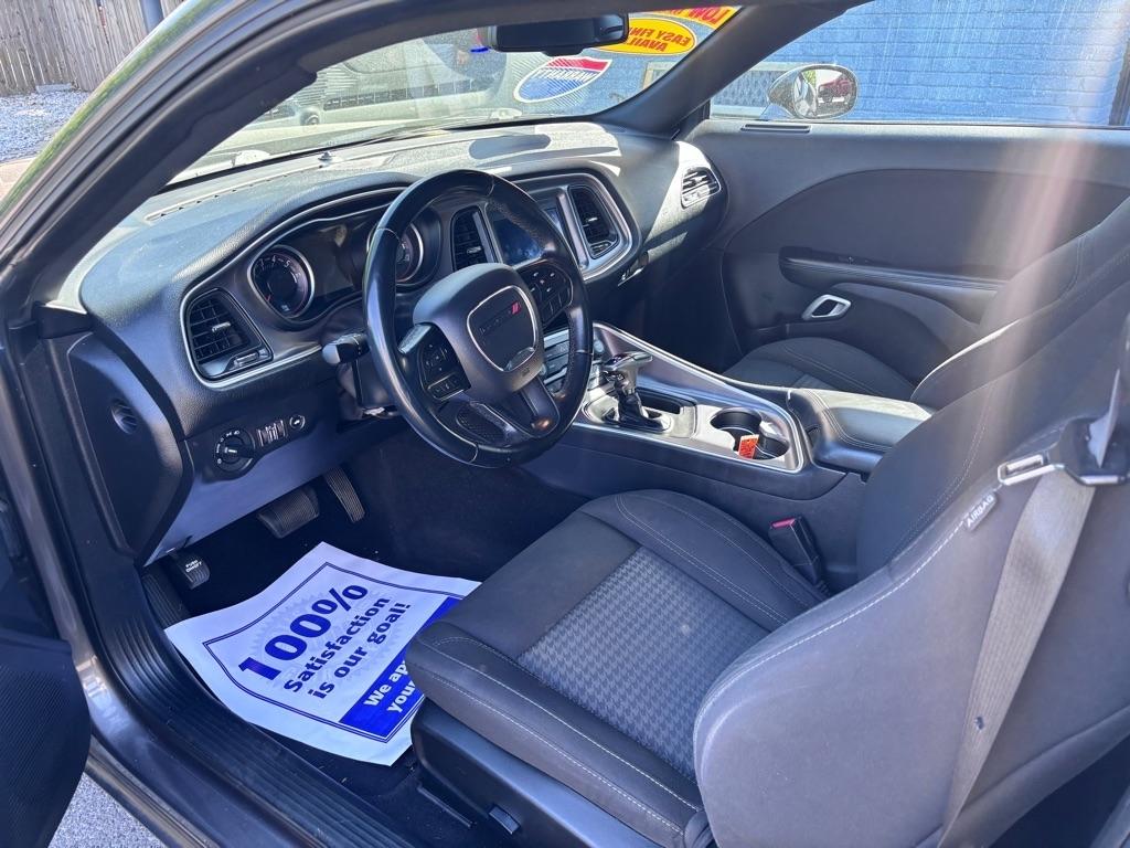 Dodge Challenger SXT 2020