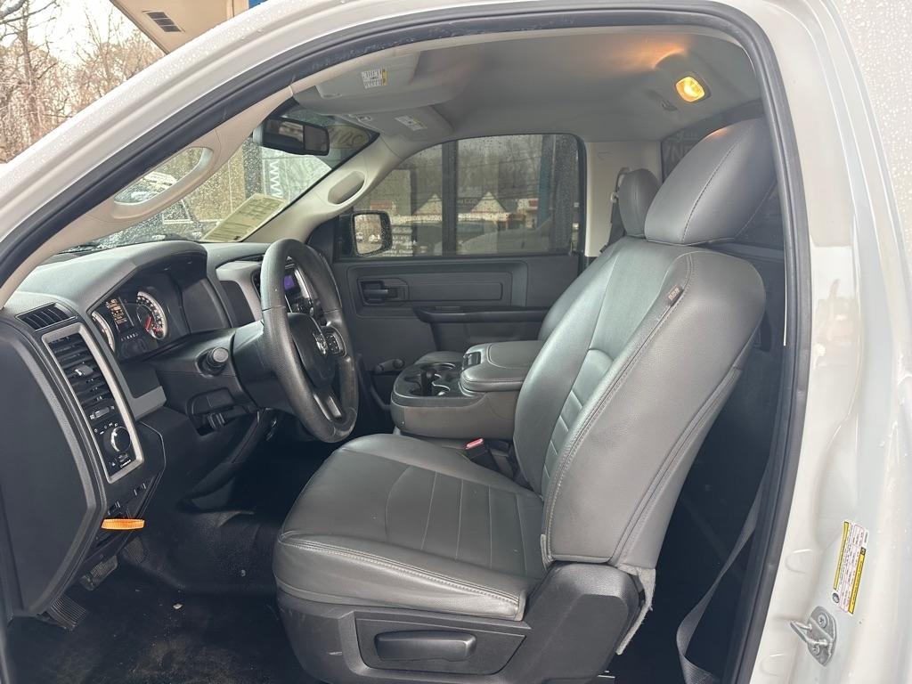 RAM 1500 Tradesman Regular Cab SWB 4WD 2018