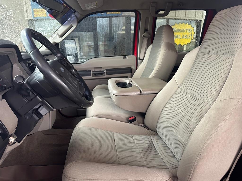 Ford F-350 SD XL Crew Cab 4WD 2008