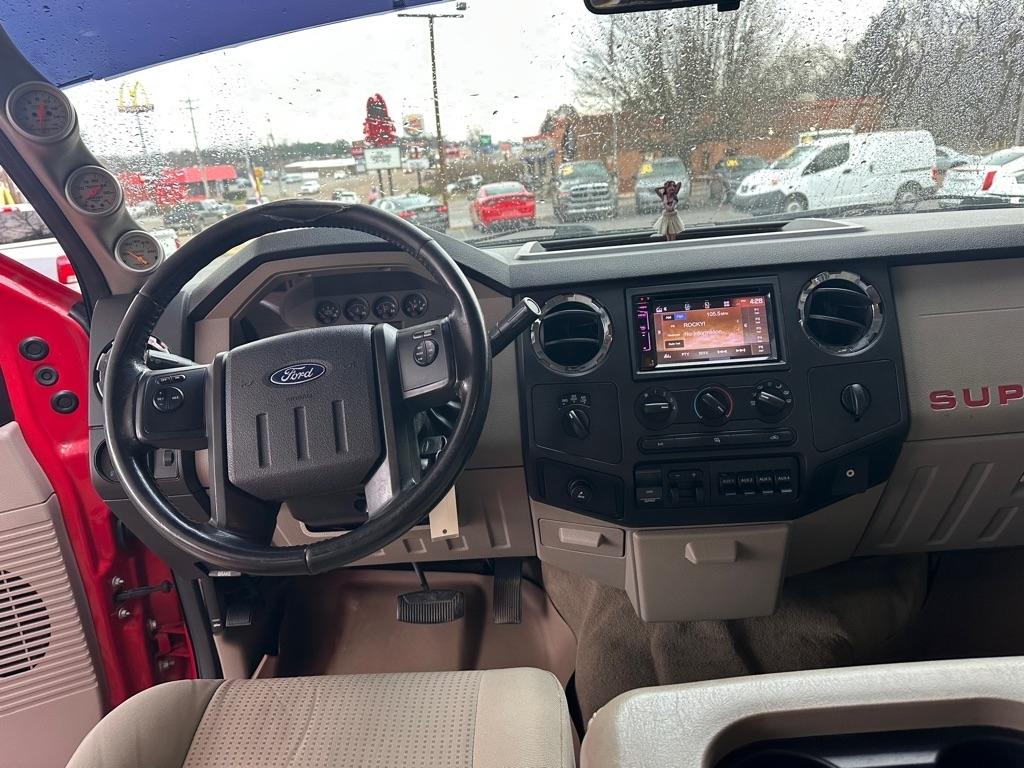 Ford F-350 SD XL Crew Cab 4WD 2008