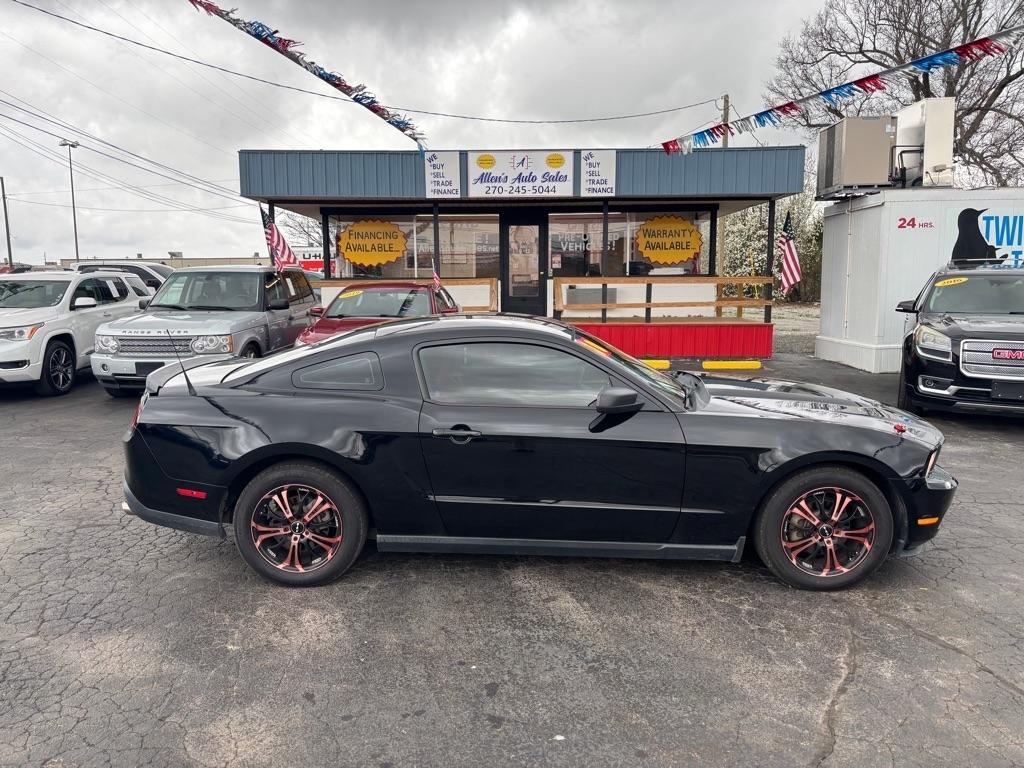 Ford Mustang V6 Coupe 2010