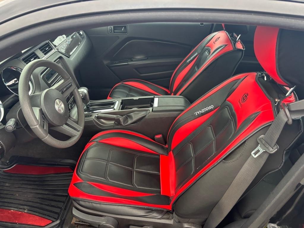 Ford Mustang V6 Coupe 2010