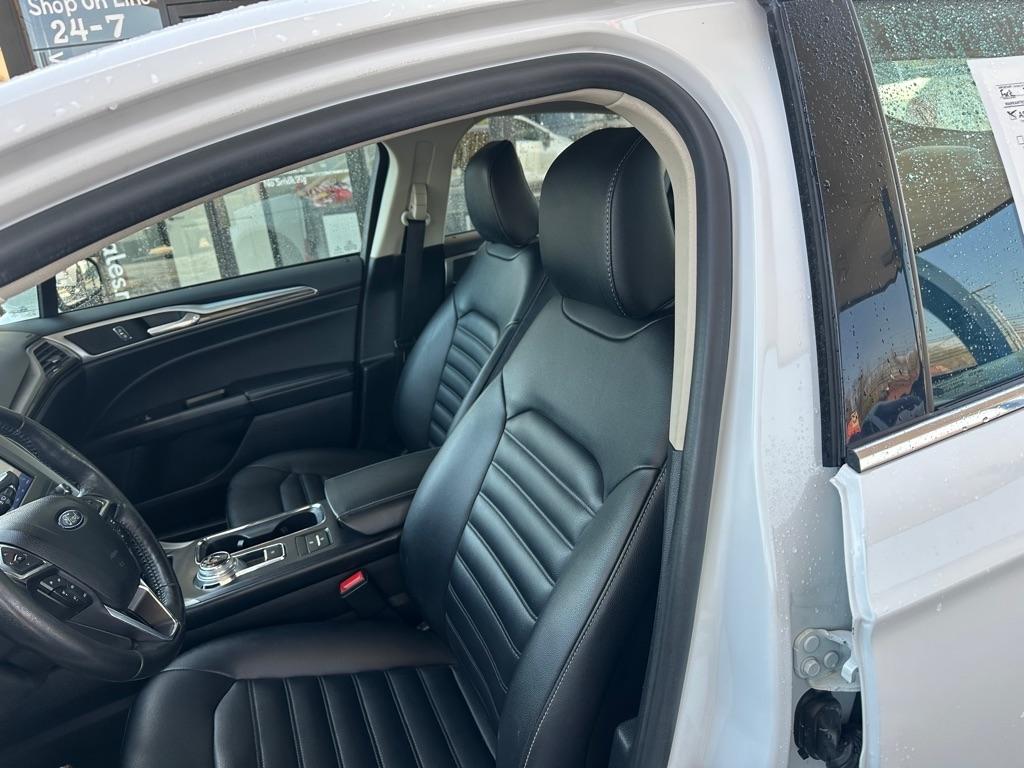 Ford Fusion SEL 2020