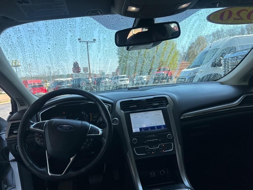 Ford Fusion SEL 2020