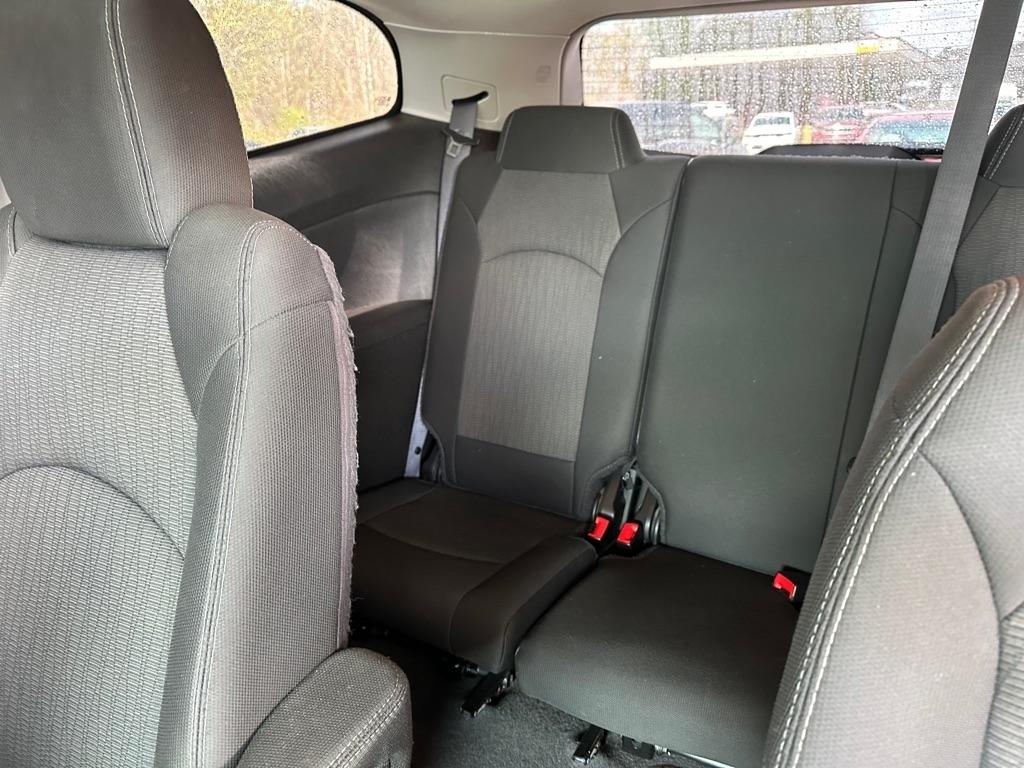 Chevrolet Traverse 1LT FWD 2015