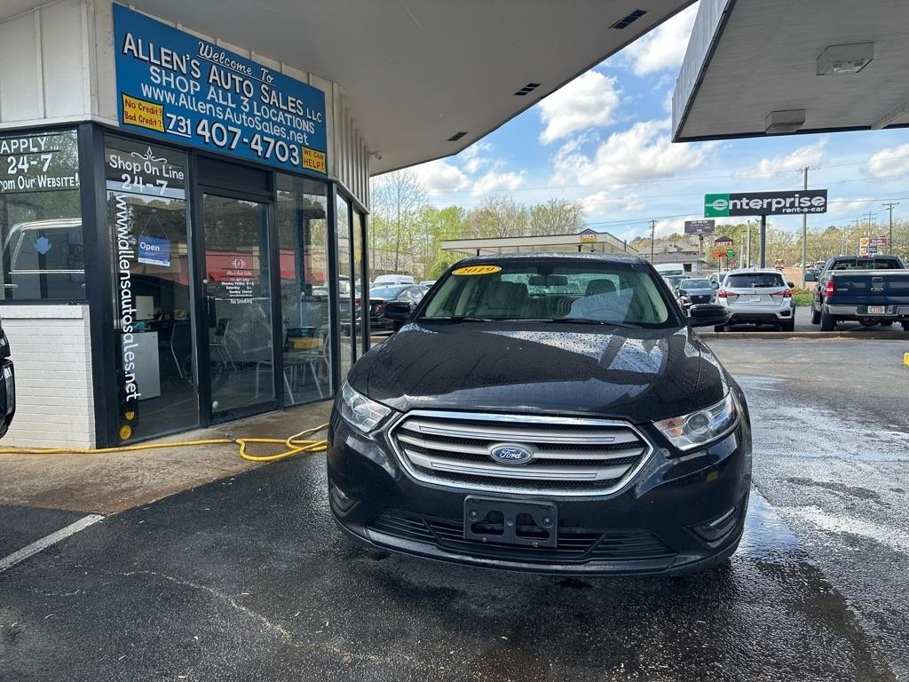 Ford Taurus SEL AWD 2019