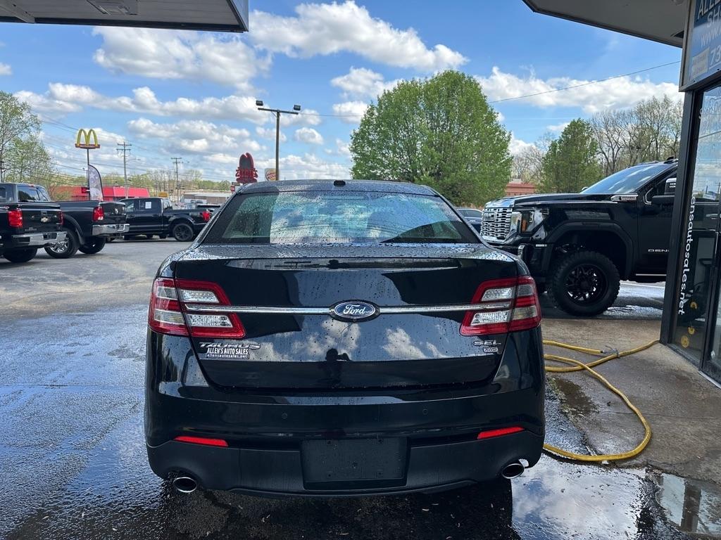 Ford Taurus SEL AWD 2019