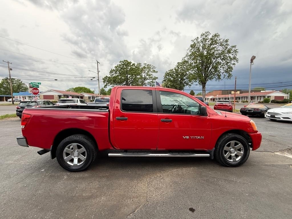 Nissan Titan XE Crew Cab 4WD SWB 2008