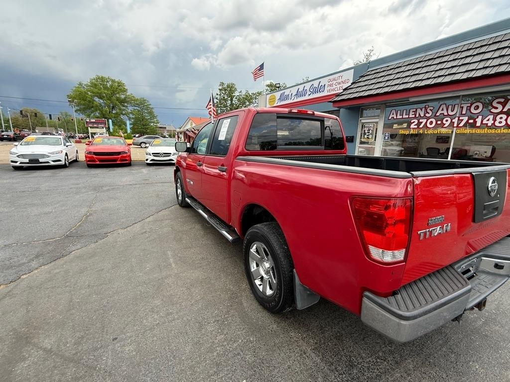 Nissan Titan XE Crew Cab 4WD SWB 2008