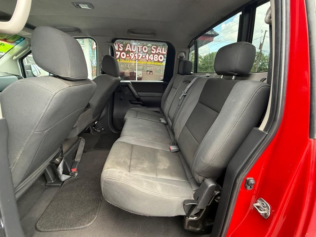 Nissan Titan XE Crew Cab 4WD SWB 2008