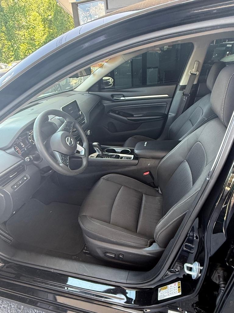 Nissan Altima 2.5 SV AWD 2021