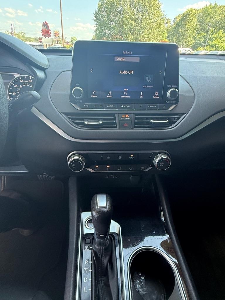 Nissan Altima 2.5 SV AWD 2021