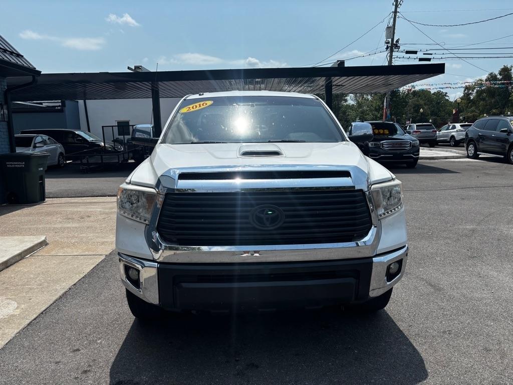 Toyota Tundra Limited 5.7L FFV Double Cab 4WD 2016
