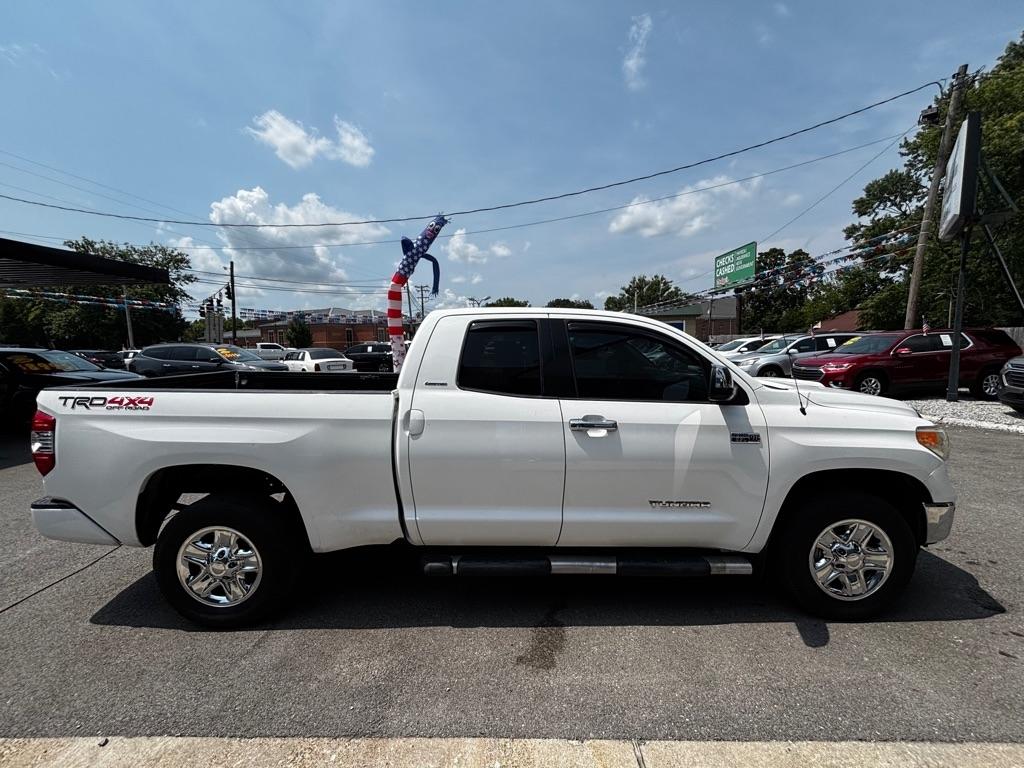Toyota Tundra Limited 5.7L FFV Double Cab 4WD 2016
