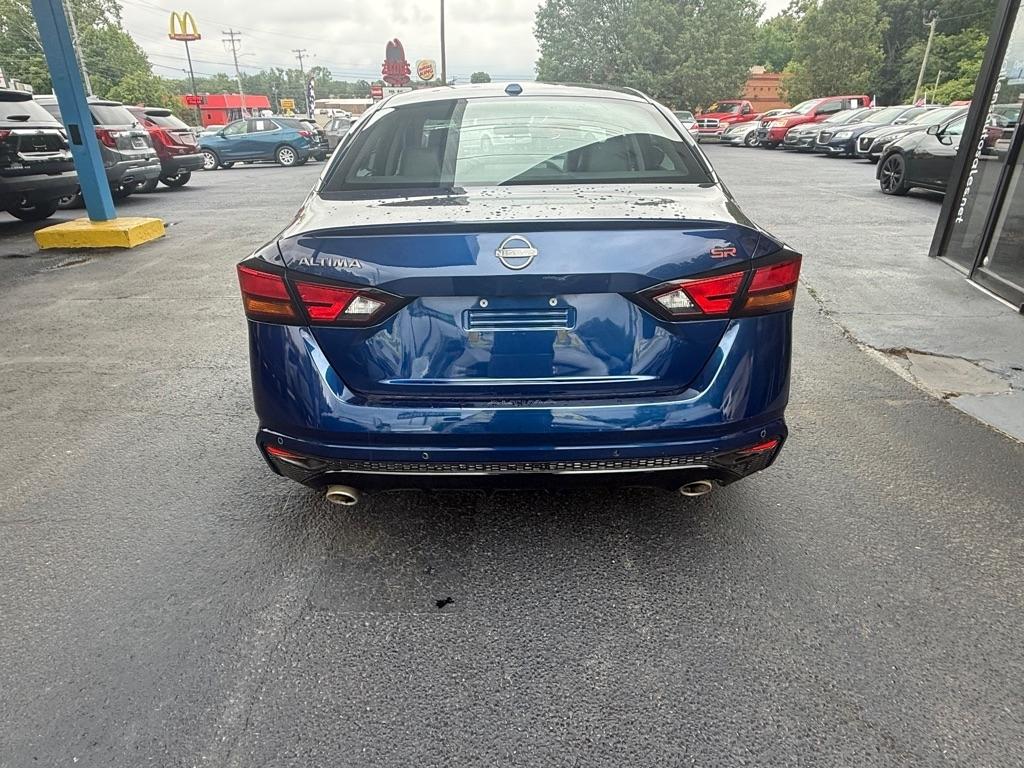 Nissan Altima 2.5 SR 2024