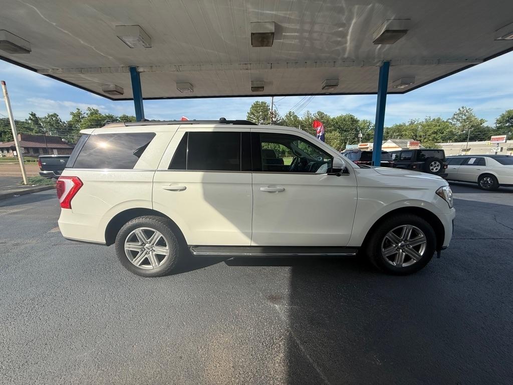 Ford Expedition XLT 2020