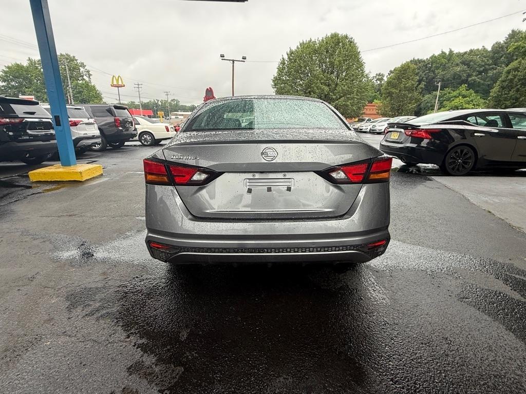 Nissan Altima 2.5 S 2022