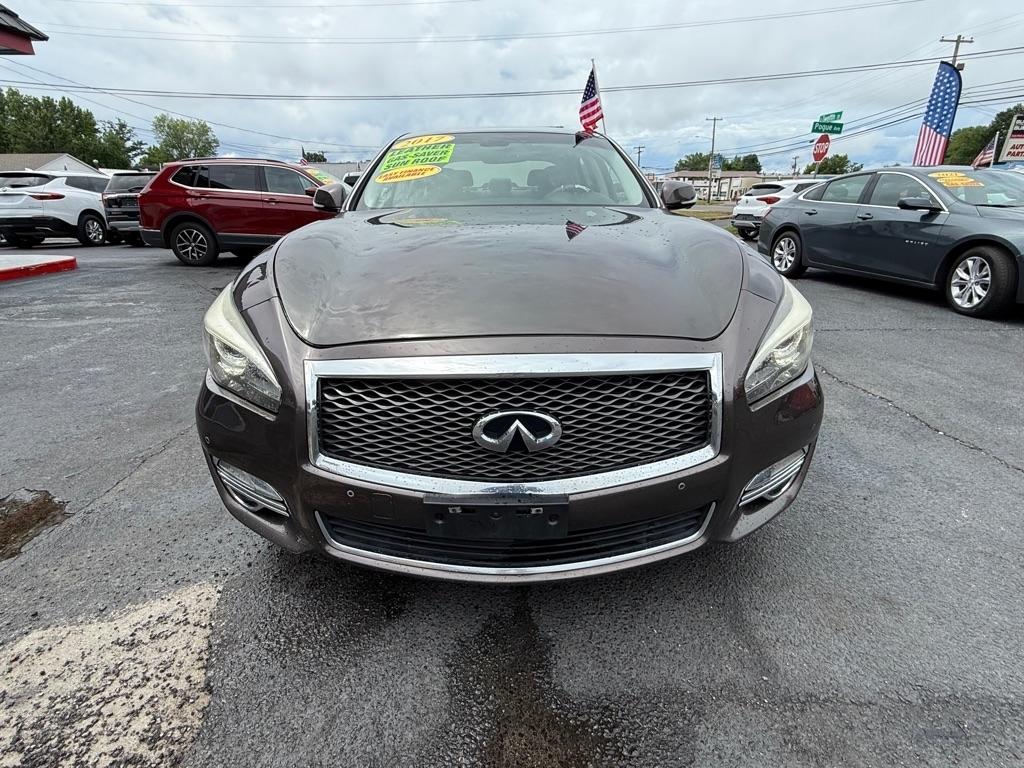 Infiniti Q70 3.7 2017