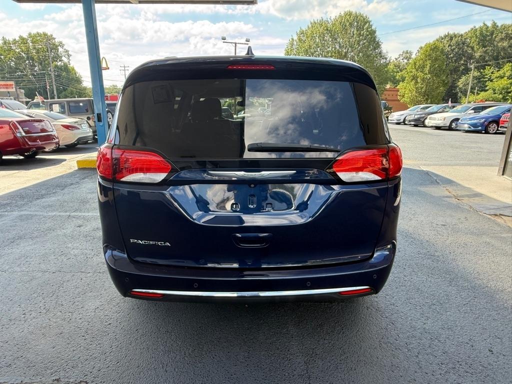 Chrysler Pacifica Touring-L 2017