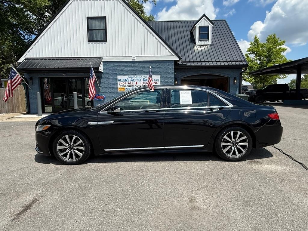 2017 Lincoln Continental Livery AWD