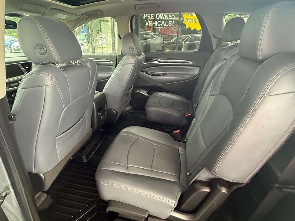 Buick Enclave Essence AWD 2020
