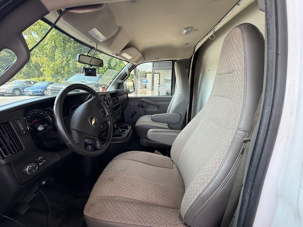 Chevrolet Express G3500 139" 2020